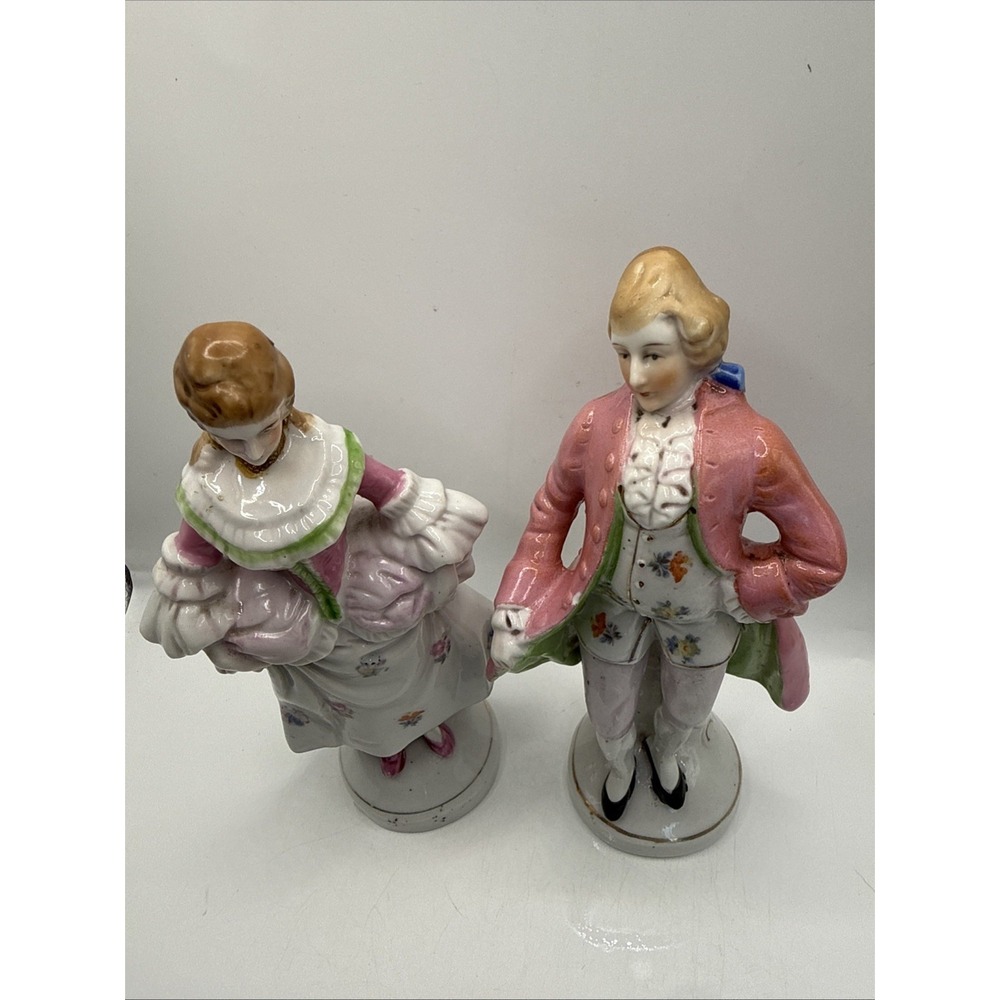 Pair Vintage Occupied Japan Porcelain Victorian Man Woman Figurines 1945-1952 6" - Picture 3 of 16